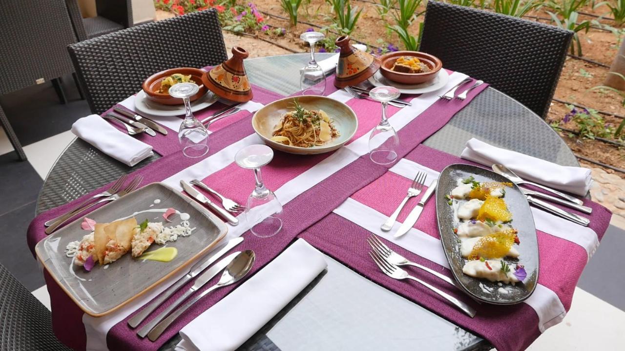 Oasis Saidia Palace & Blue Pearl ภายนอก รูปภาพ
