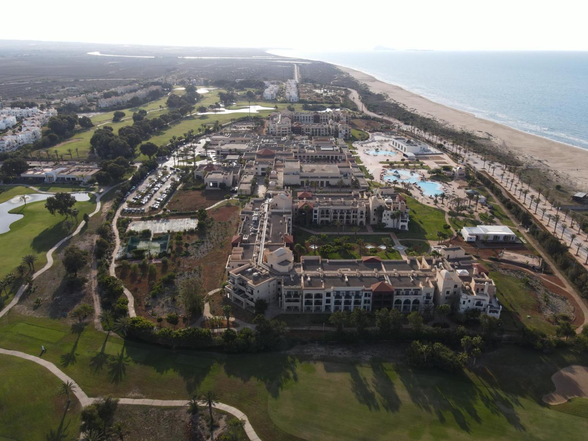 Oasis Saidia Palace & Blue Pearl ภายนอก รูปภาพ